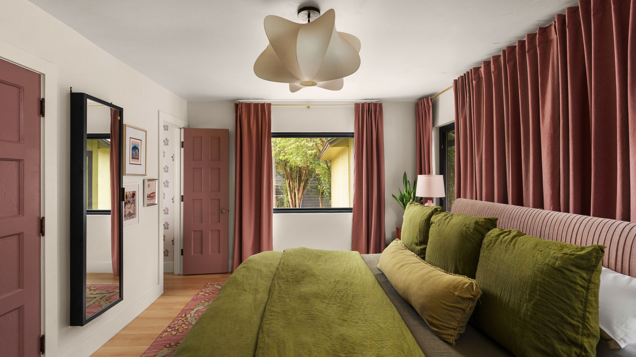 404 Whitetail Drive Manchaca, TX 78652 - Photo 16 of 33 Bedroom featuring light wood-style flooring and ceiling fan