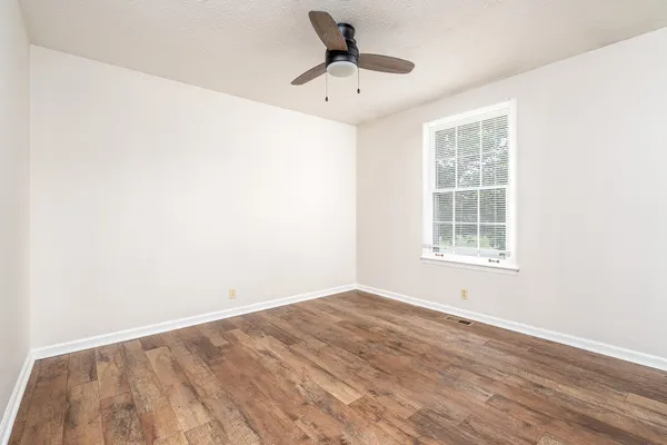 $2,000 | 164 Hillside Drive, Hendersonville, TN 37075