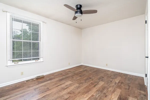 $2,000 | 164 Hillside Drive, Hendersonville, TN 37075
