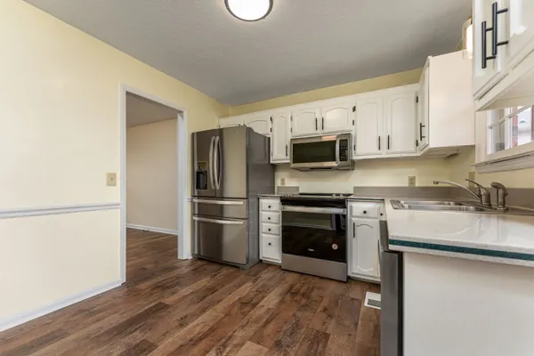 $2,000 | 164 Hillside Drive, Hendersonville, TN 37075