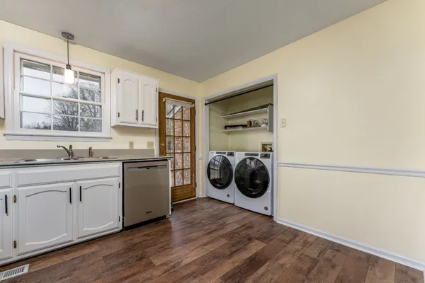 $2,000 | 164 Hillside Drive, Hendersonville, TN 37075