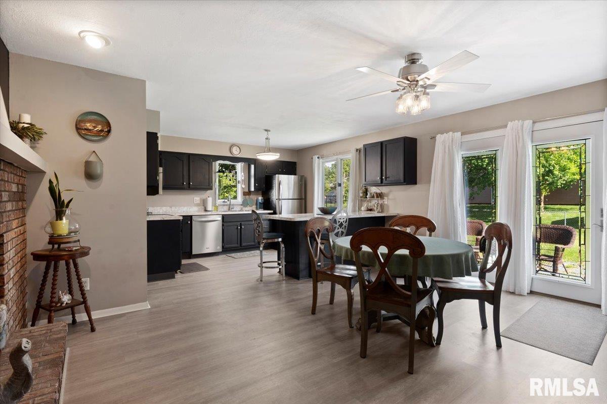 412 Armor Road Springfield, IL 62704 - Photo 13 of 31