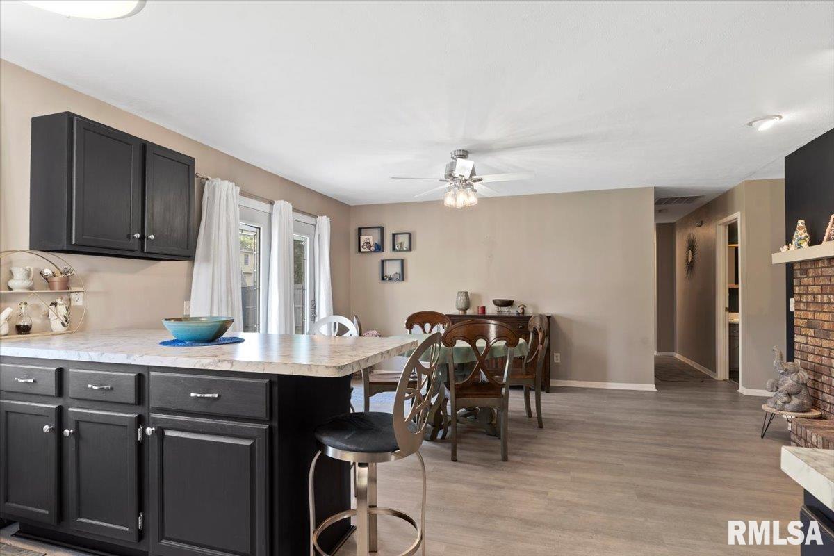 412 Armor Road Springfield, IL 62704 - Photo 16 of 31