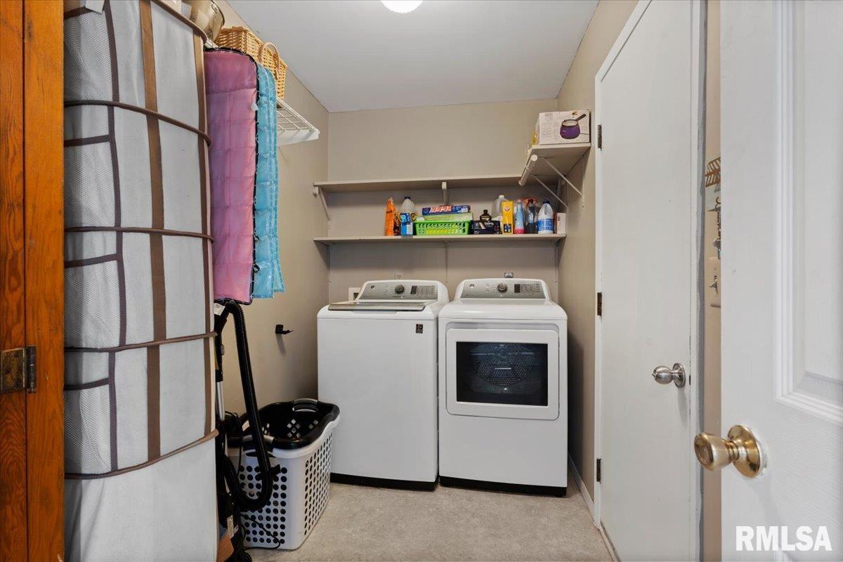 412 Armor Road Springfield, IL 62704 - Photo 27 of 31