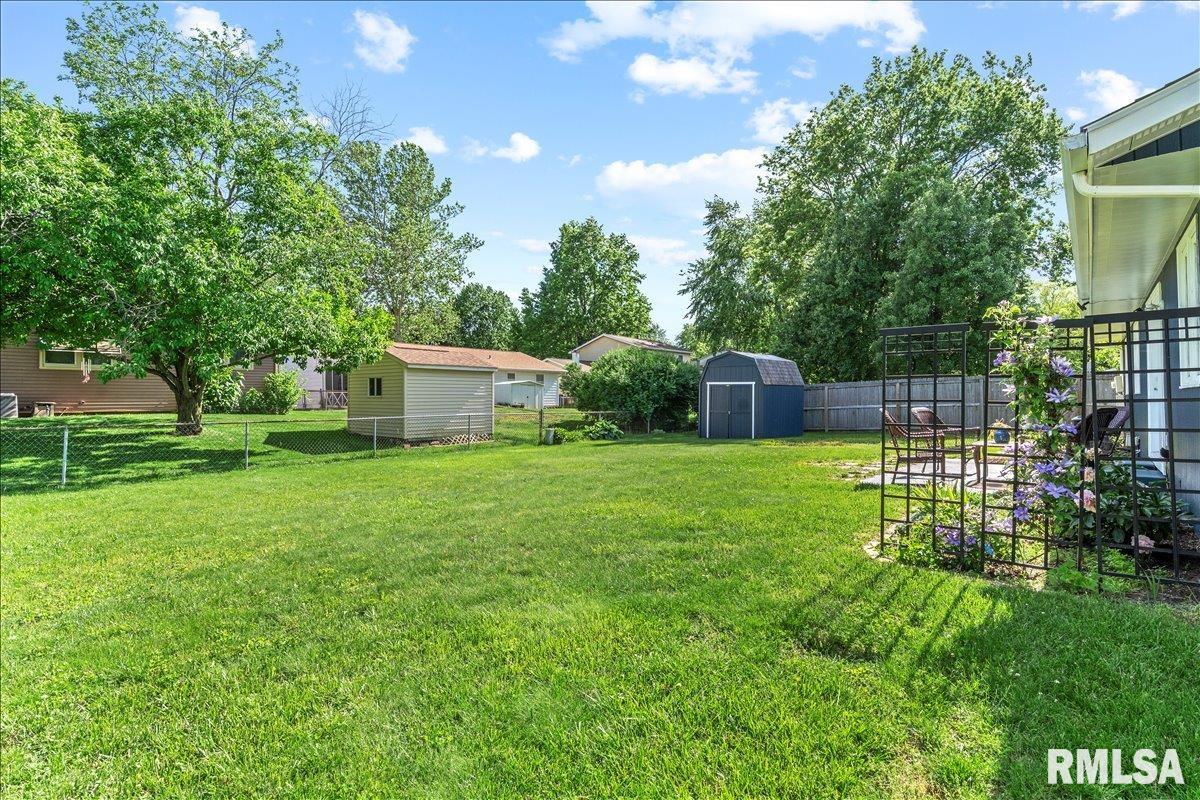412 Armor Road Springfield, IL 62704 - Photo 30 of 31