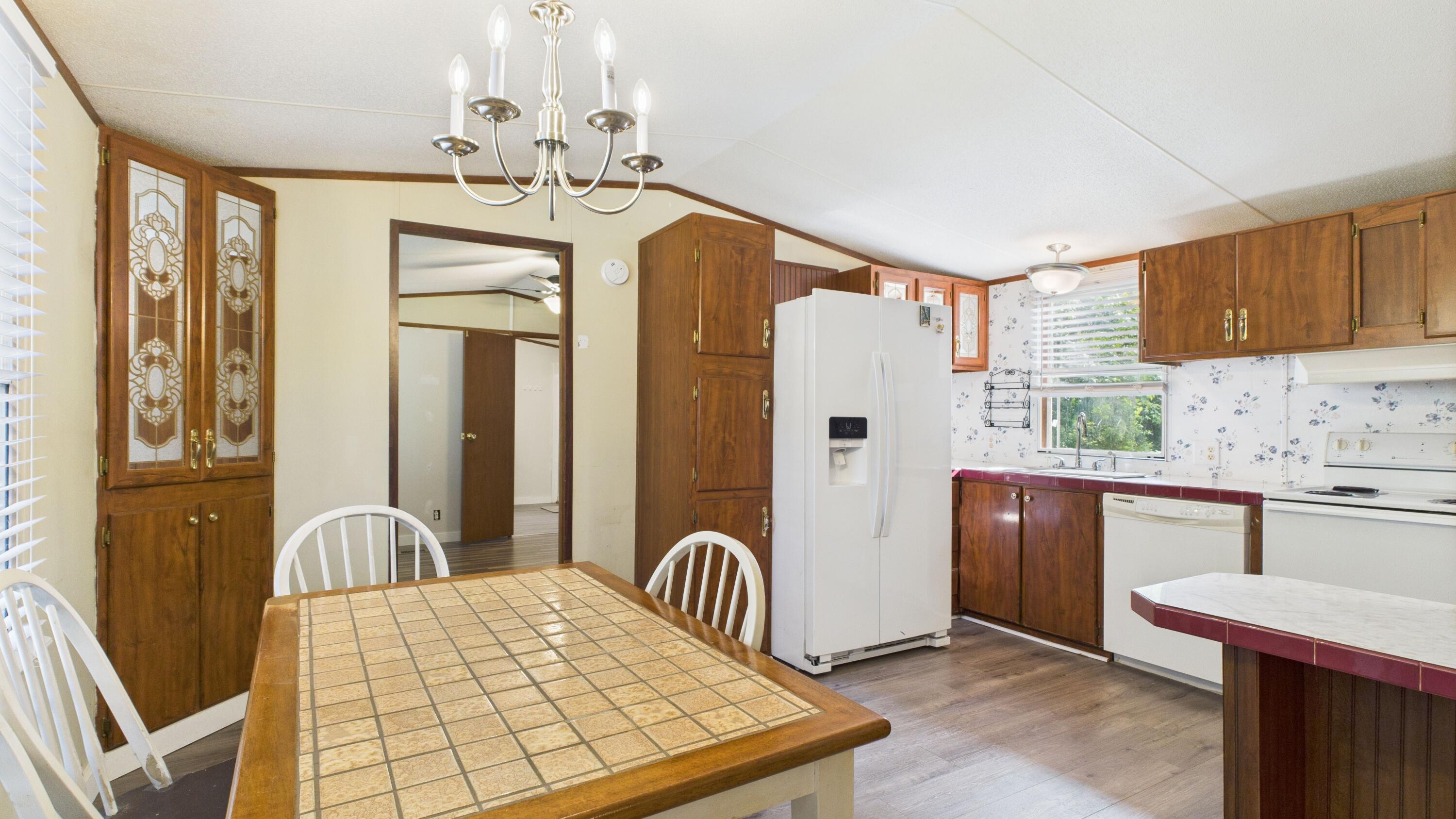 404 Butter Road Bonneau, SC 29431 - Photo 4 of 20 CAM04885G0-PR0021-STILL009_alt