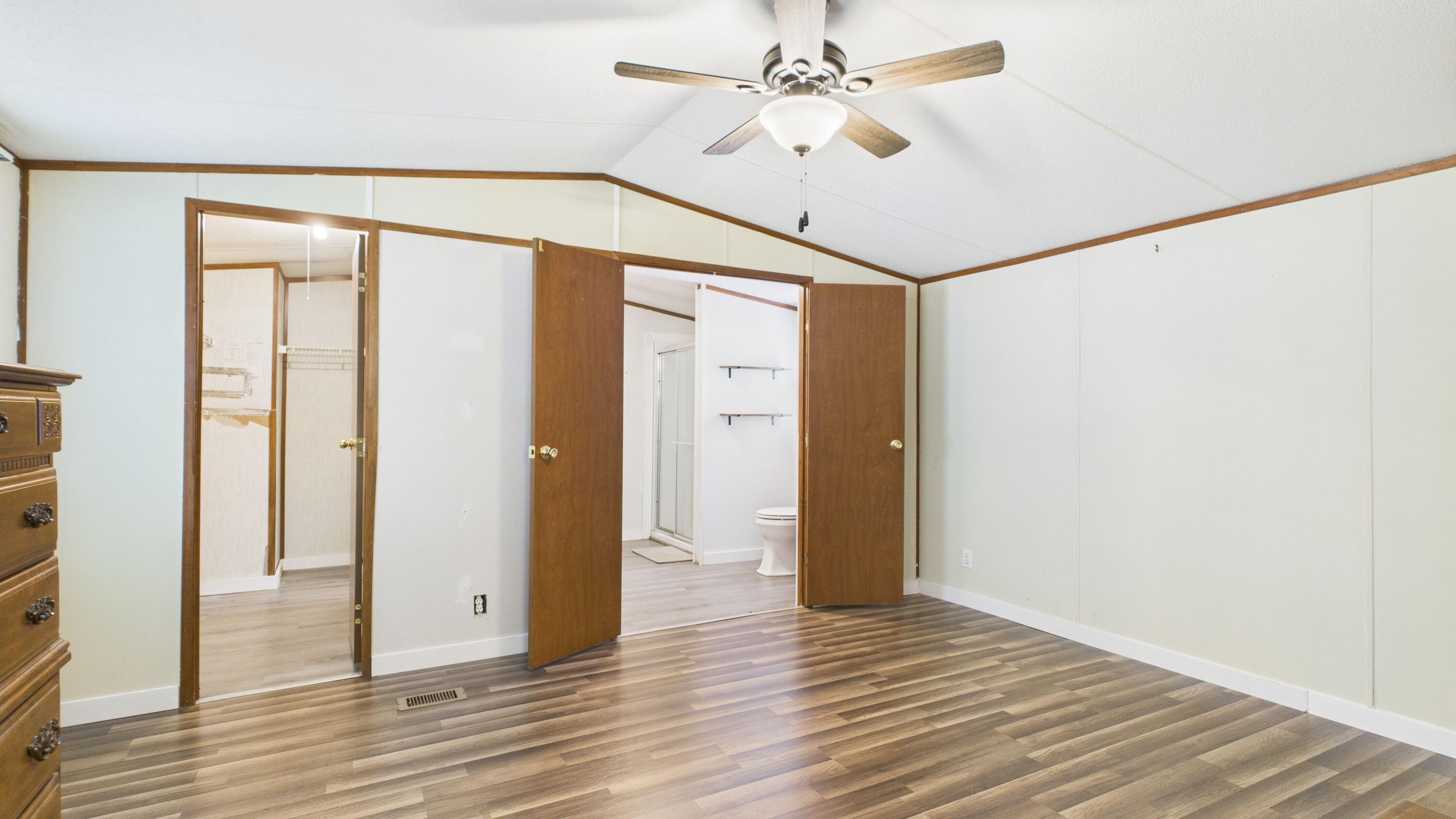 404 Butter Road Bonneau, SC 29431 - Photo 9 of 20 aster Bedroom