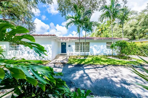 $3,690,000 | 4160 Bay Point Road, Miami, FL 33137