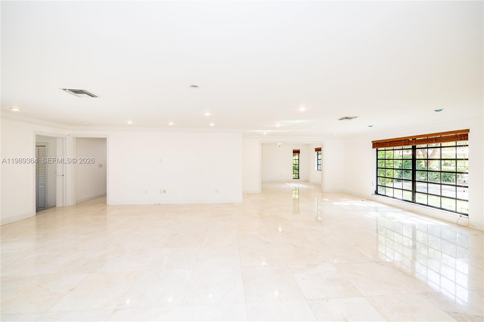 4160 Bay Point Road Miami, FL 33137 - Photo 14 of 60