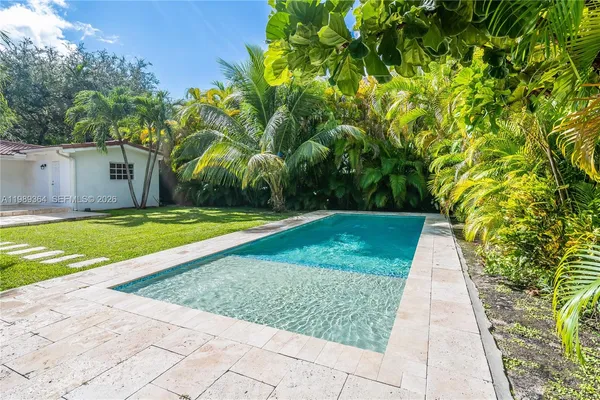 $3,690,000 | 4160 Bay Point Road, Miami, FL 33137