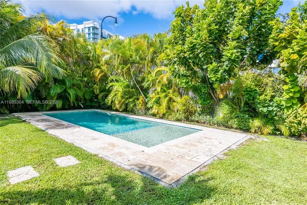 $3,690,000 | 4160 Bay Point Road, Miami, FL 33137