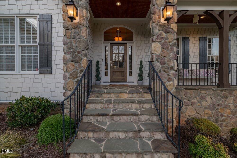 8116 Ortin Lane Raleigh, NC 27612 - Photo 2 of 55 082_083_8116-ortin-ln-67_491_270