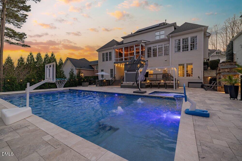 8116 Ortin Lane Raleigh, NC 27612 - Photo 40 of 55 002_055_8116-ortin-ln-83_599_343