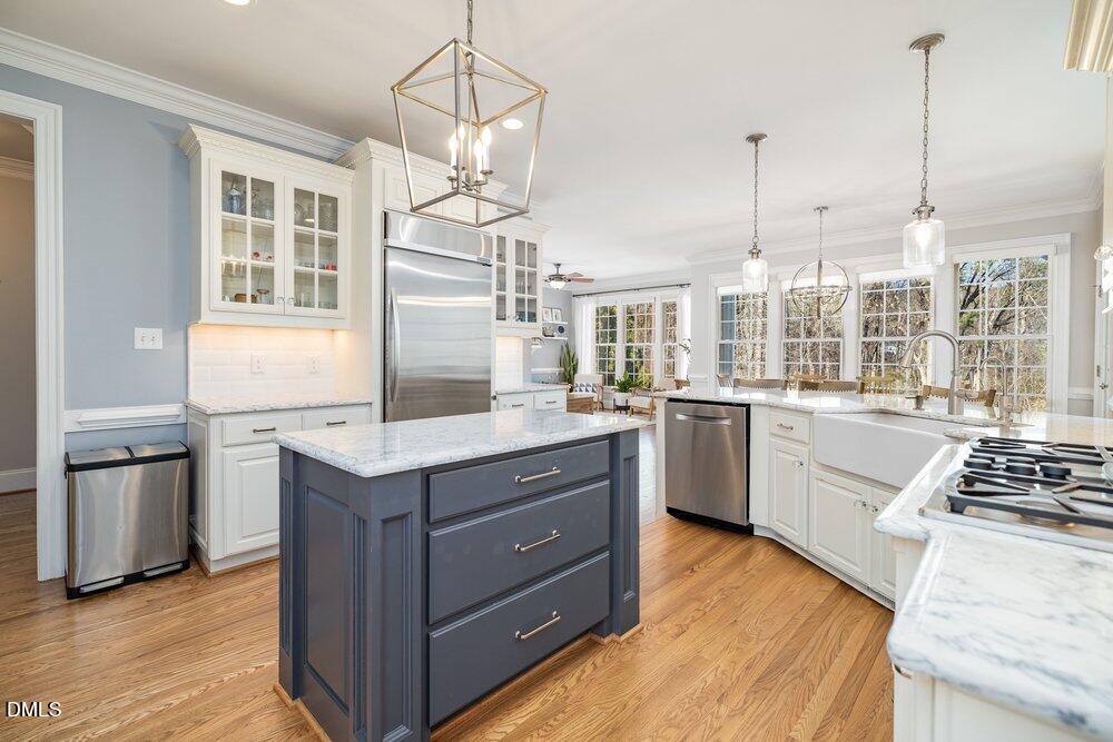 8116 Ortin Lane Raleigh, NC 27612 - Photo 7 of 55 014_010_8116-ortin-ln-13_482_906