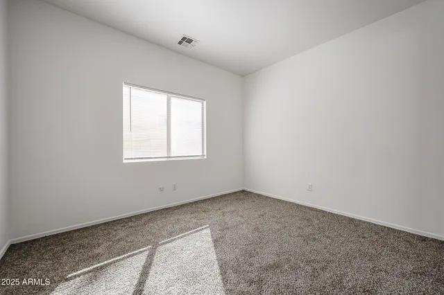 $2,300 | 5318 West Maldonado Road, Laveen, AZ 85339