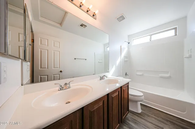 $2,300 | 5318 West Maldonado Road, Laveen, AZ 85339