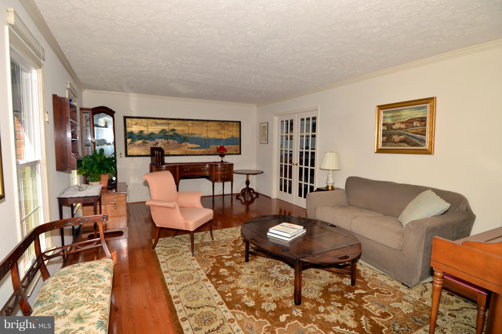 254 Lindenhall Court Riva, MD 21140 - Photo 3 of 29 Living Room