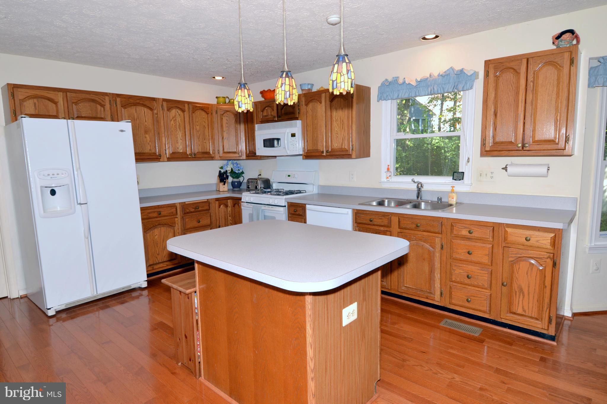 254 Lindenhall Court Riva, MD 21140 - Photo 5 of 29 Kitchen