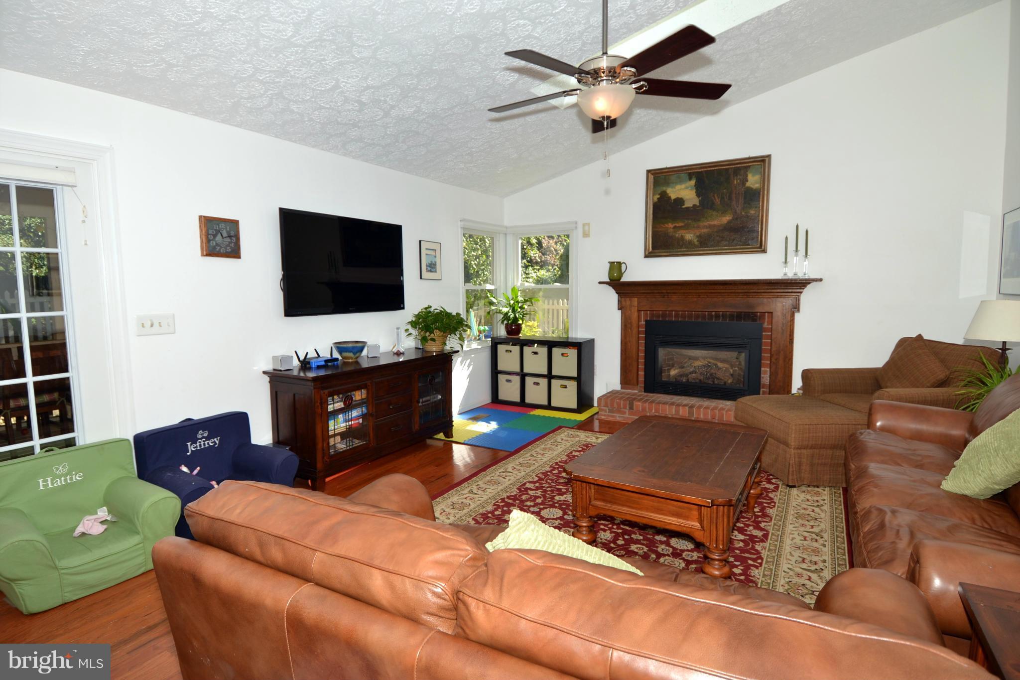 254 Lindenhall Court Riva, MD 21140 - Photo 7 of 29 Family Room