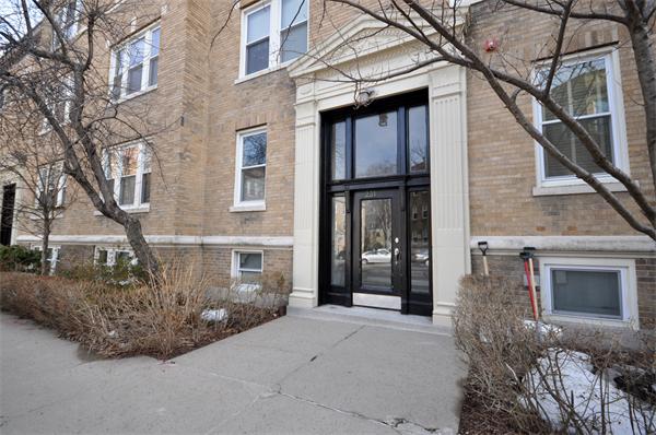 231 Freeman Street, Unit 6 Brookline, MA 02446 - Photo 18 of 19