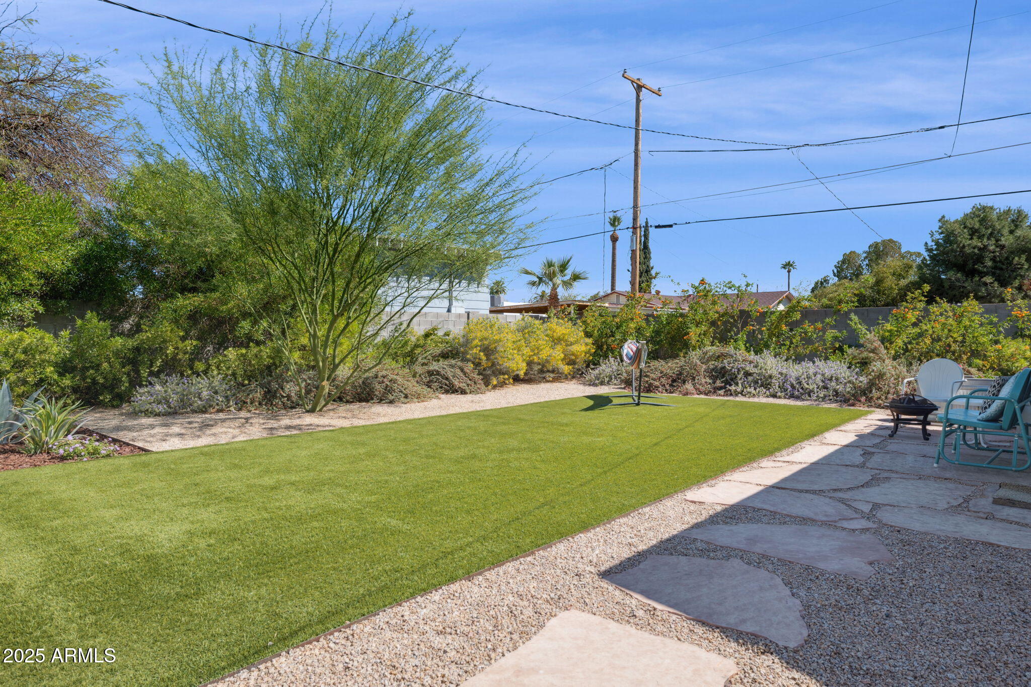 2921 East Cheery Lynn Road Phoenix, AZ 85016 - Photo 22 of 34 Backyard Garden w/Turf