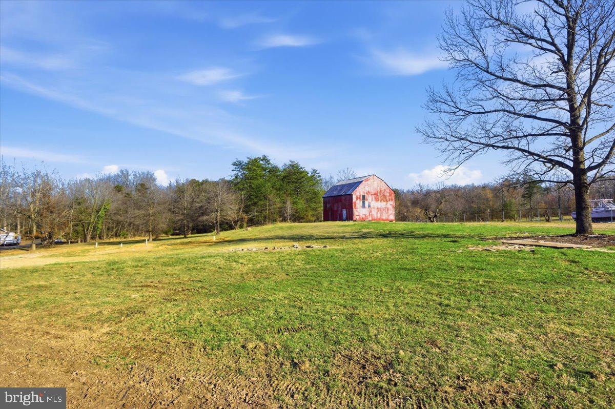 15810 Letcher Road Brandywine, MD 20613 - Photo 6 of 46