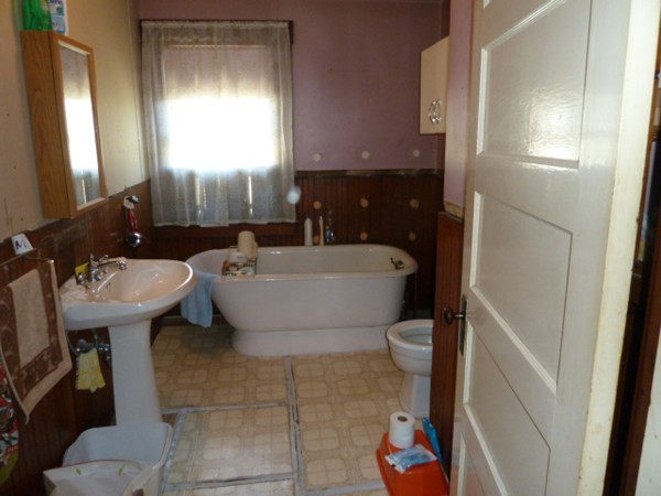 22 Groton-Harvard Road Ayer, MA 01432 - Photo 3 of 6 a bathroom with a sink toilet and shower