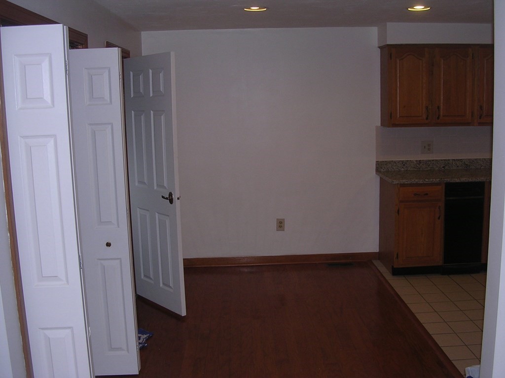35 Merrymount Road, Unit 14 Quincy, MA 02169 - Photo 7 of 24 Gallery Image 7