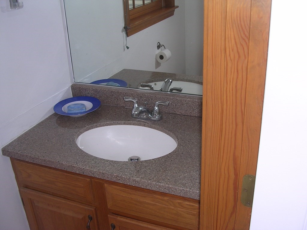 35 Merrymount Road, Unit 14 Quincy, MA 02169 - Photo 10 of 24 Gallery Image 10