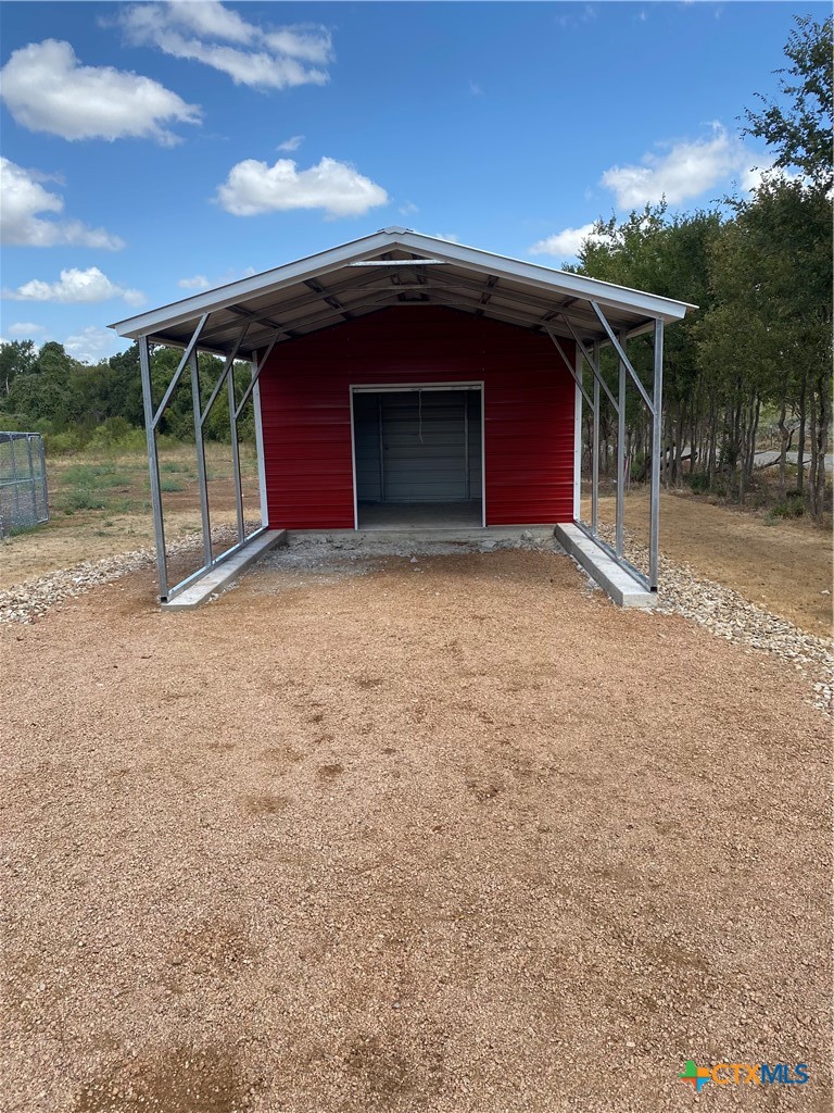 537 Lower Elgin Road Elgin, TX 78621 - Photo 43 of 45 Storage