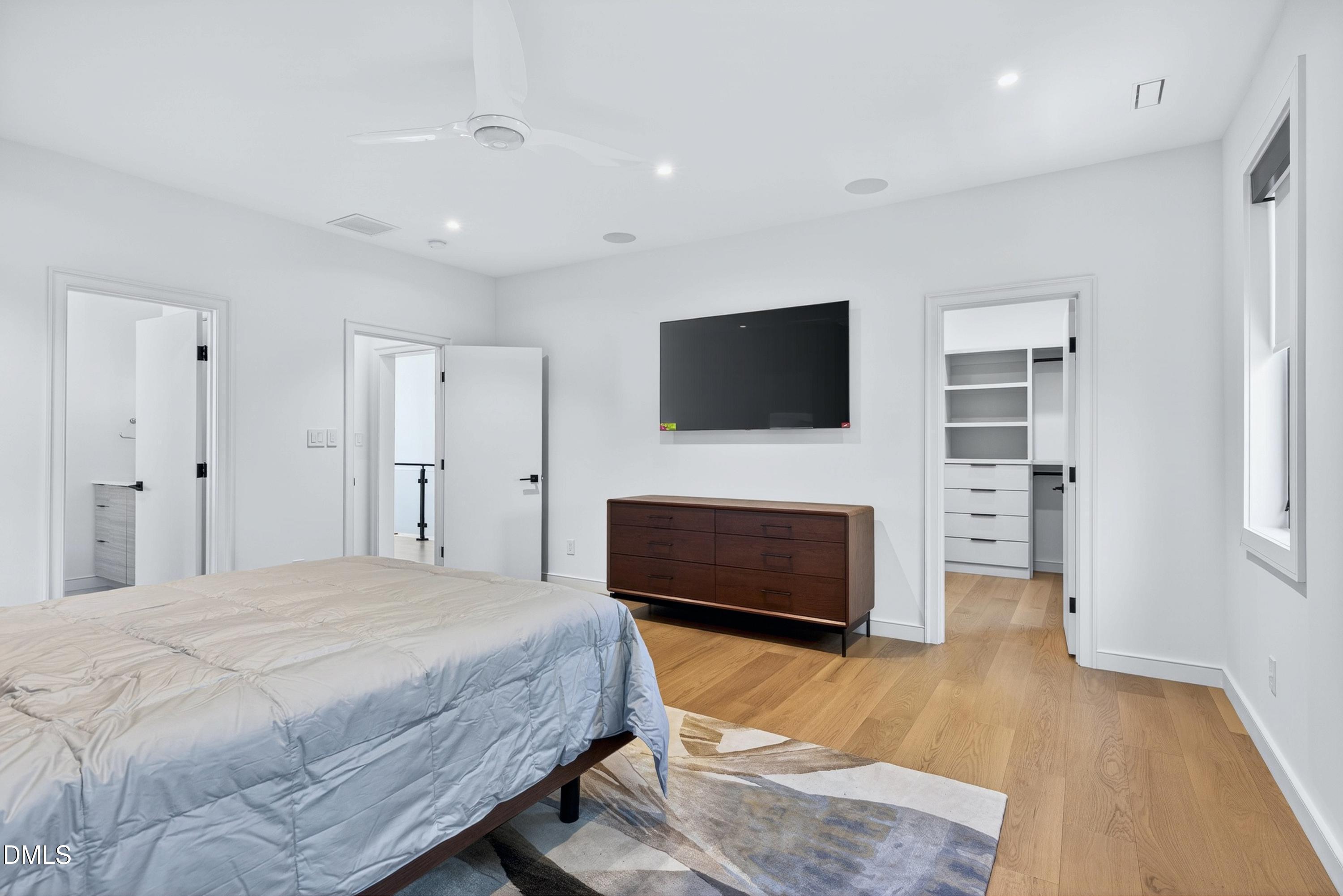 838 Woodburn Road Raleigh, NC 27605 - Photo 49 of 100