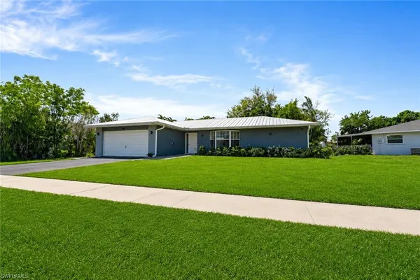 $4,000 | 2250 Poinciana Street, Naples, FL 34105