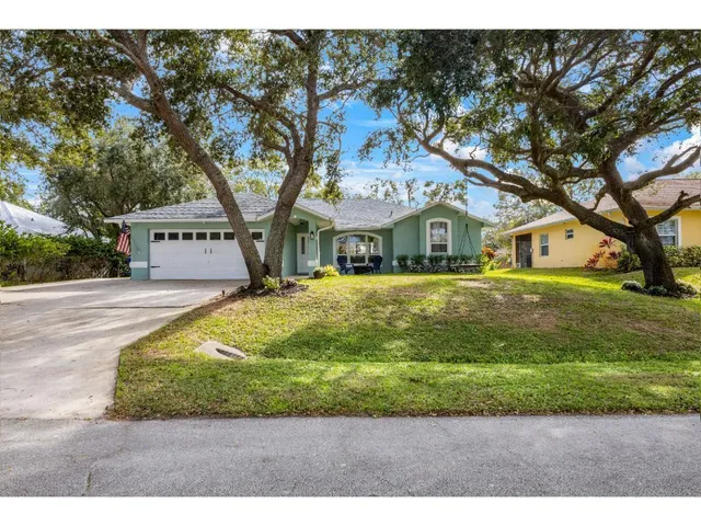 $439,900 | 841 Williamson Avenue, Sebastian, FL 32958