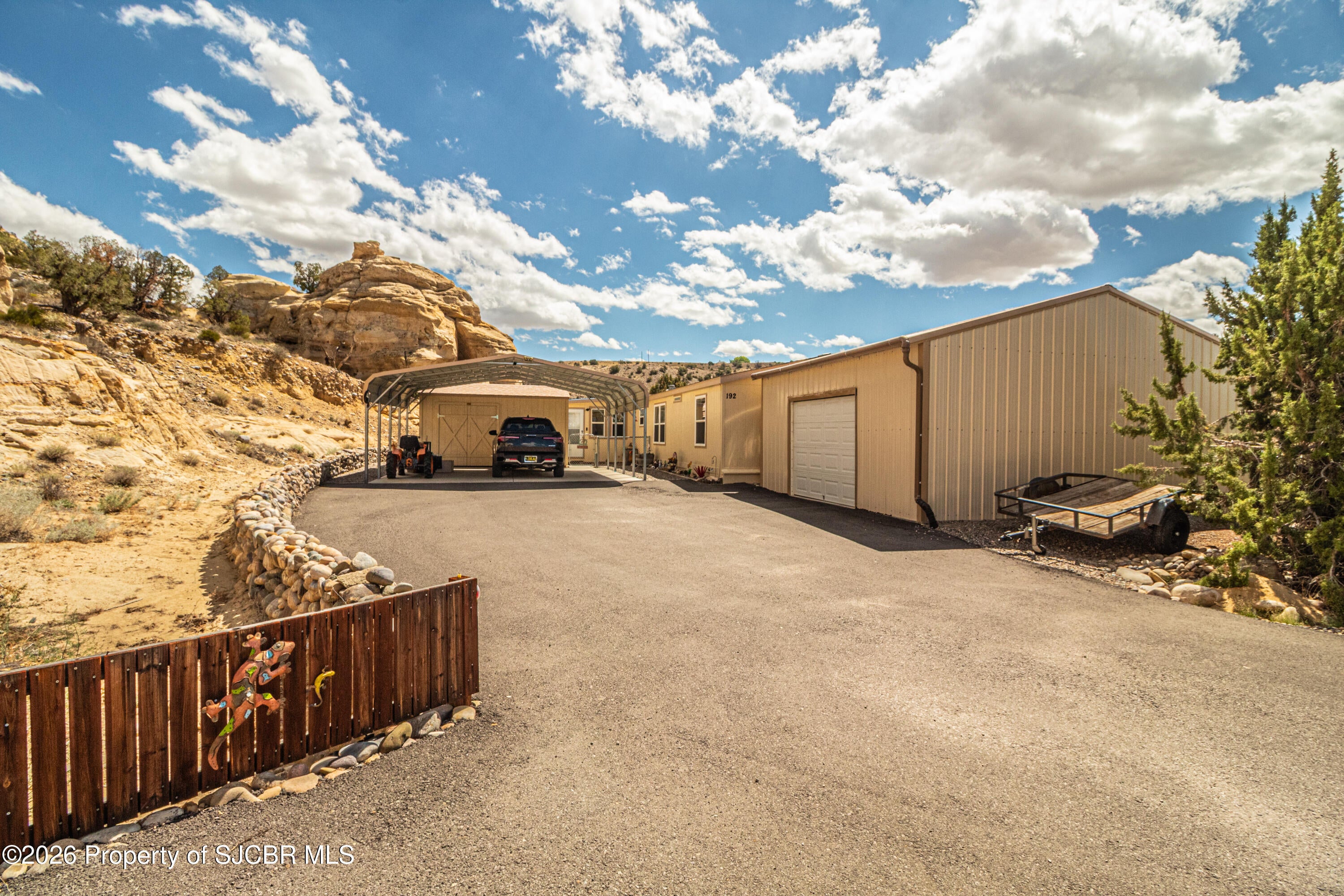 192 Road 3900 Aztec, NM 87410 - Photo 41 of 90 Driveway