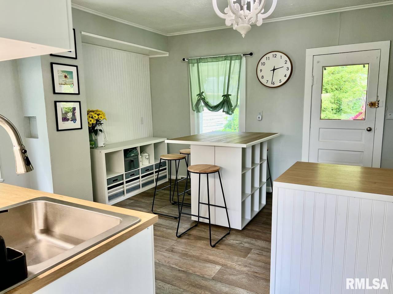 10103 West Powder Mill Road Edwards, IL 61528 - Photo 11 of 25 Gallery Image 11