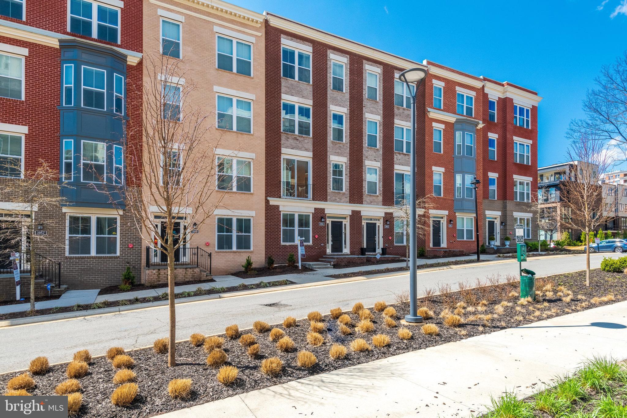 1961 Roland Clarke Place Reston, VA 20191 - Photo 47 of 50