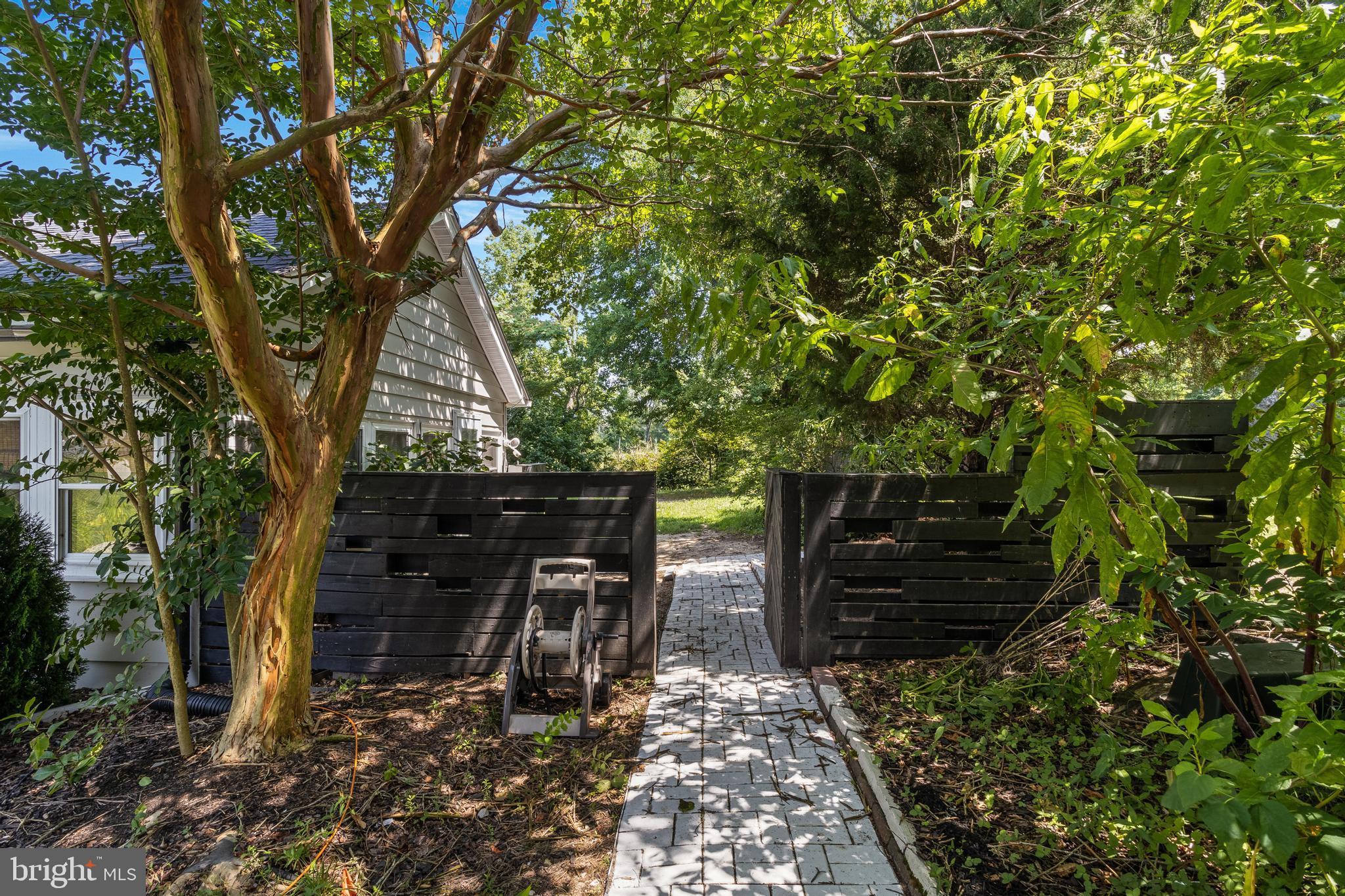 37526 River Springs Road Avenue, MD 20609 - Photo 37 of 51