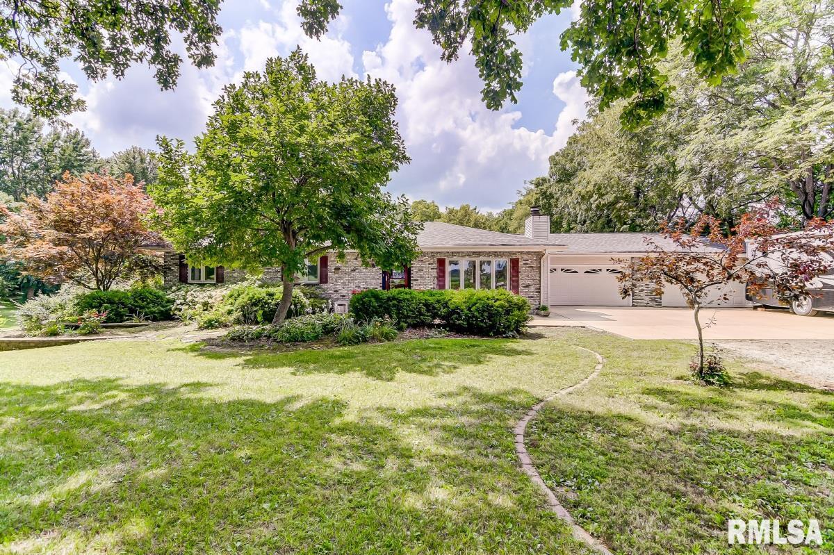 7735 Village Center Road Sherman, IL 62684 - Photo 2 of 48 Gallery Image 2