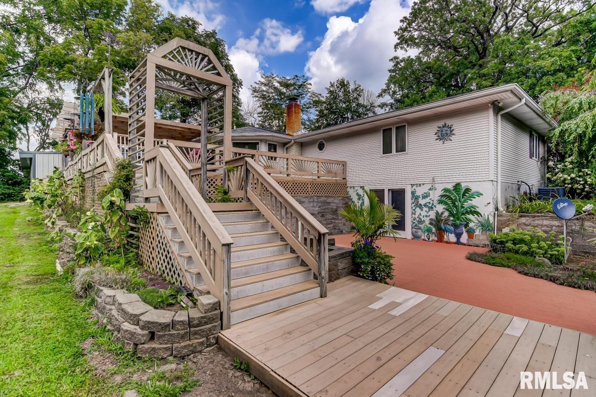 7735 Village Center Road Sherman, IL 62684 - Photo 8 of 48 Gallery Image 8