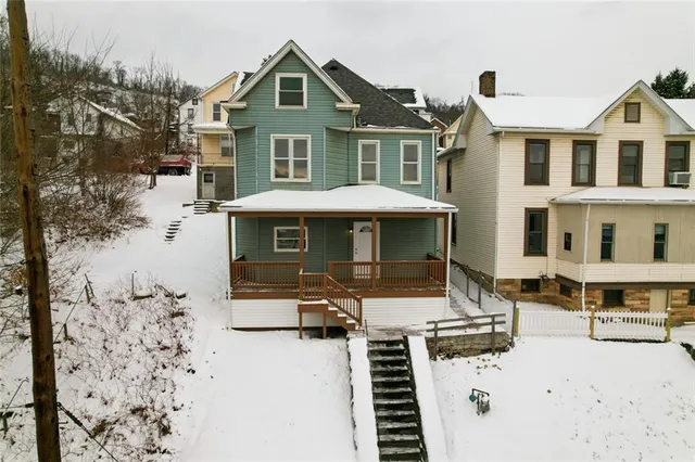 $179,900 | 424 West 7th Avenue, Tarentum, PA 15084