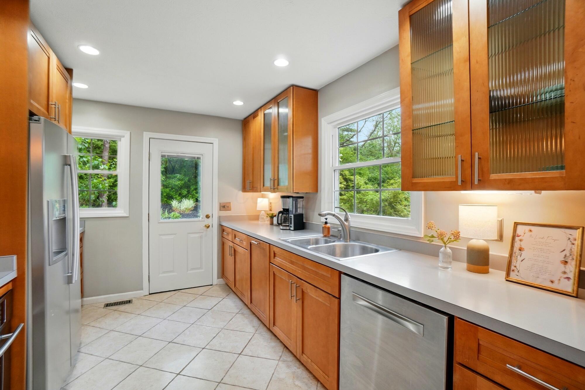 3877 St Paris Pike Springfield, OH 45504 - Photo 15 of 59 015