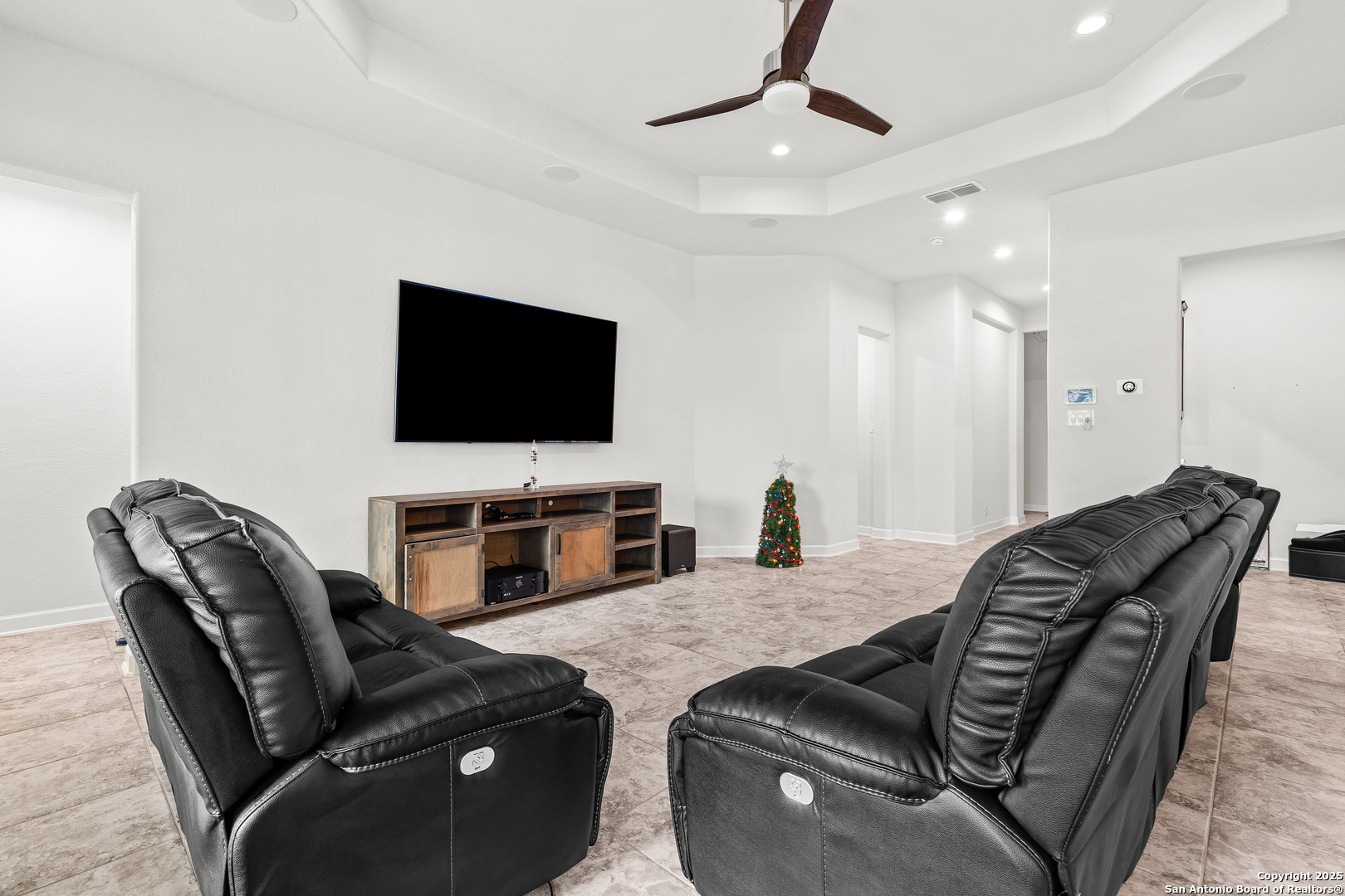 320 Rhapsody Spring Branch Spring Branch, TX 78070 - Photo 12 of 37