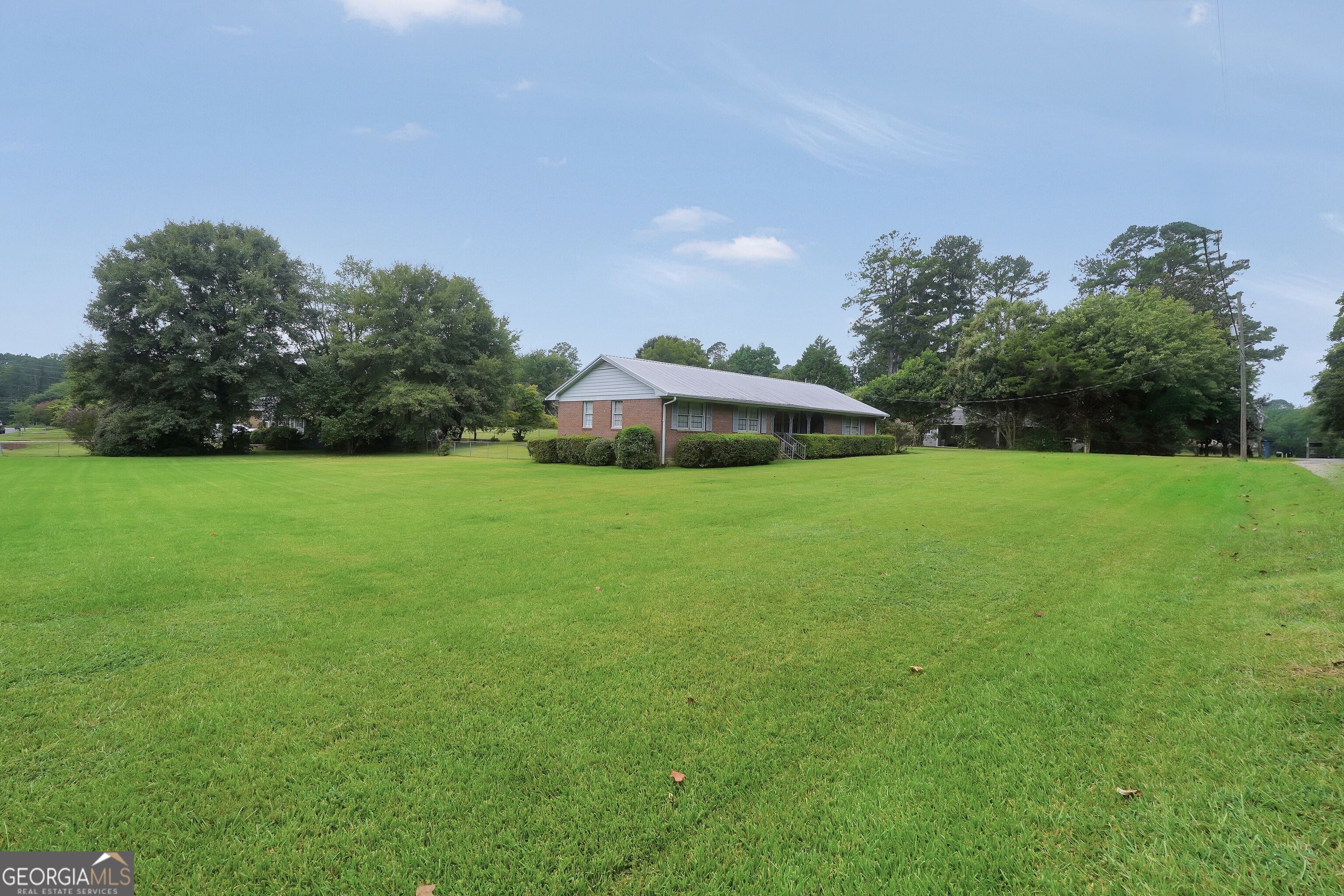 540 Freeman Street Jackson, GA 30233 - Photo 2 of 23 Gallery Image 2