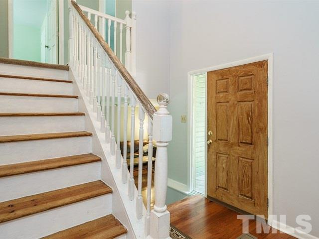6308 Oakbrook Circle Raleigh, NC 27609 - Photo 4 of 16 Gallery Image 4