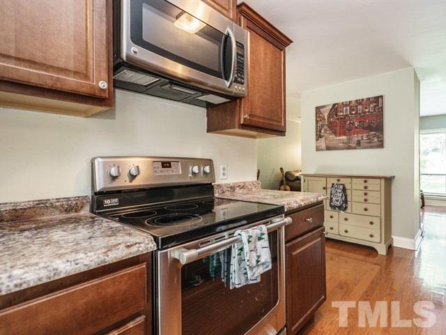 6308 Oakbrook Circle Raleigh, NC 27609 - Photo 9 of 16 Gallery Image 9