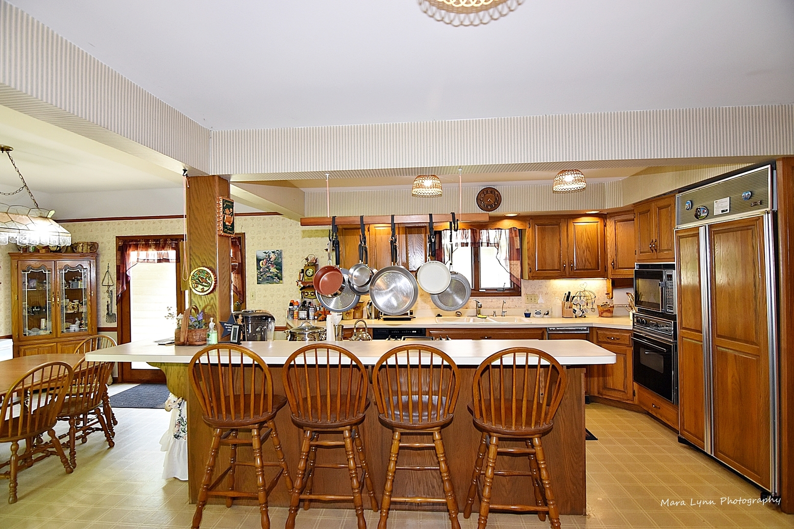 5N764 Surrey Road Wayne, IL 60174 - Photo 9 of 17