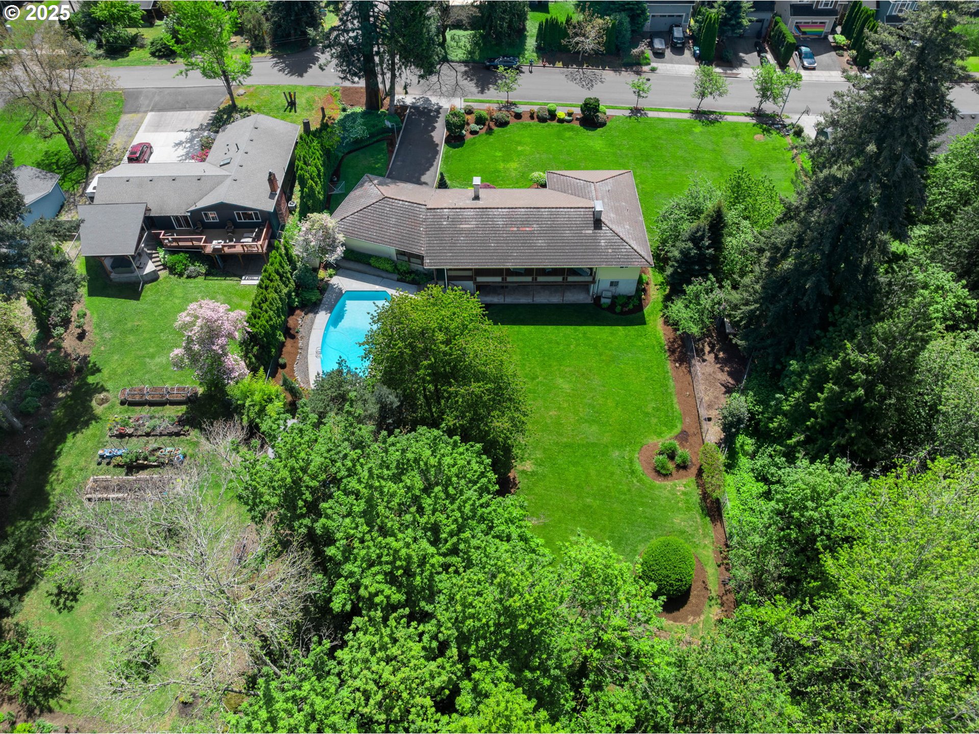 21949 Northeast Couch Street Gresham, OR 97030 - Photo 41 of 48