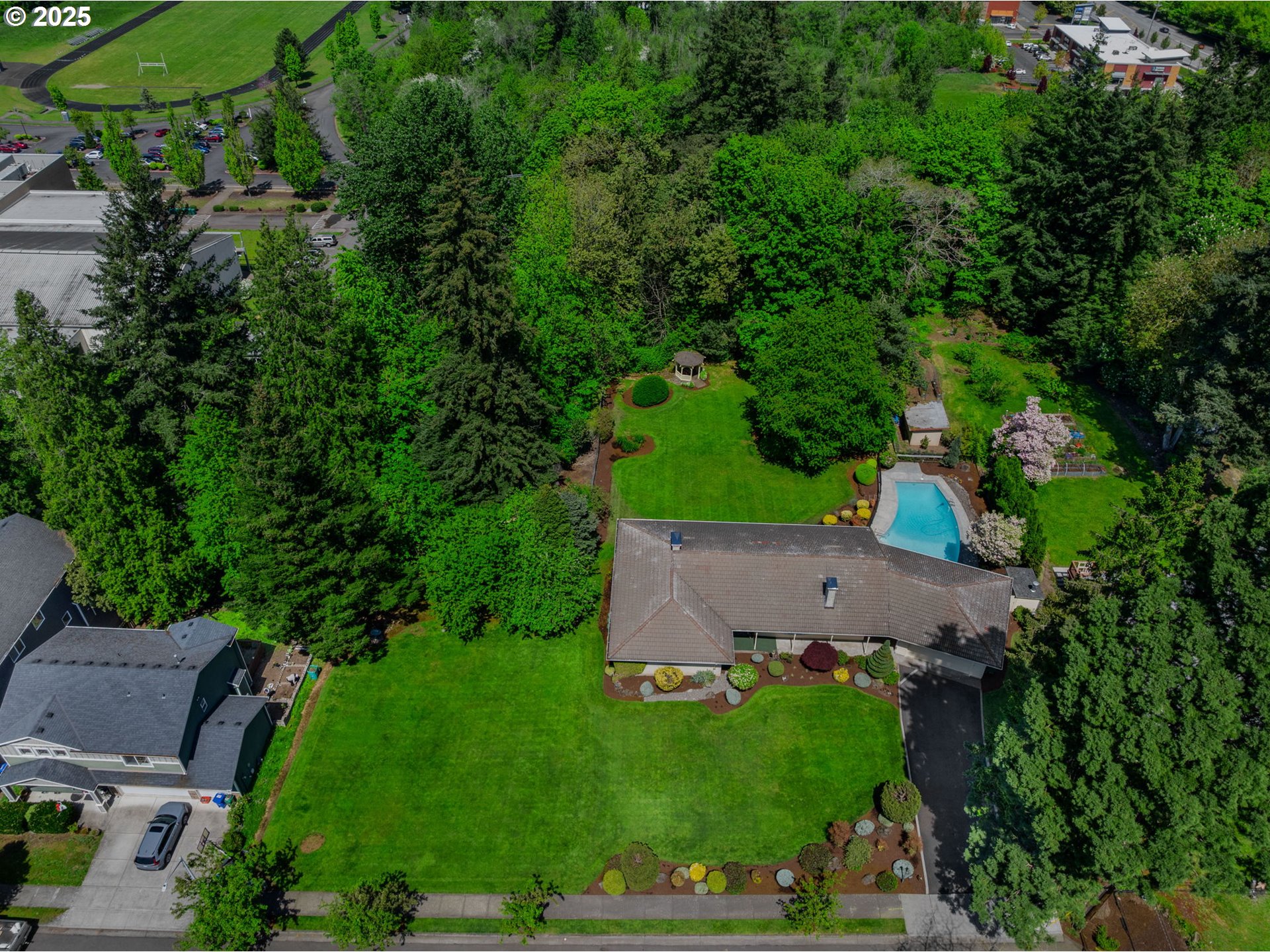 21949 Northeast Couch Street Gresham, OR 97030 - Photo 42 of 48