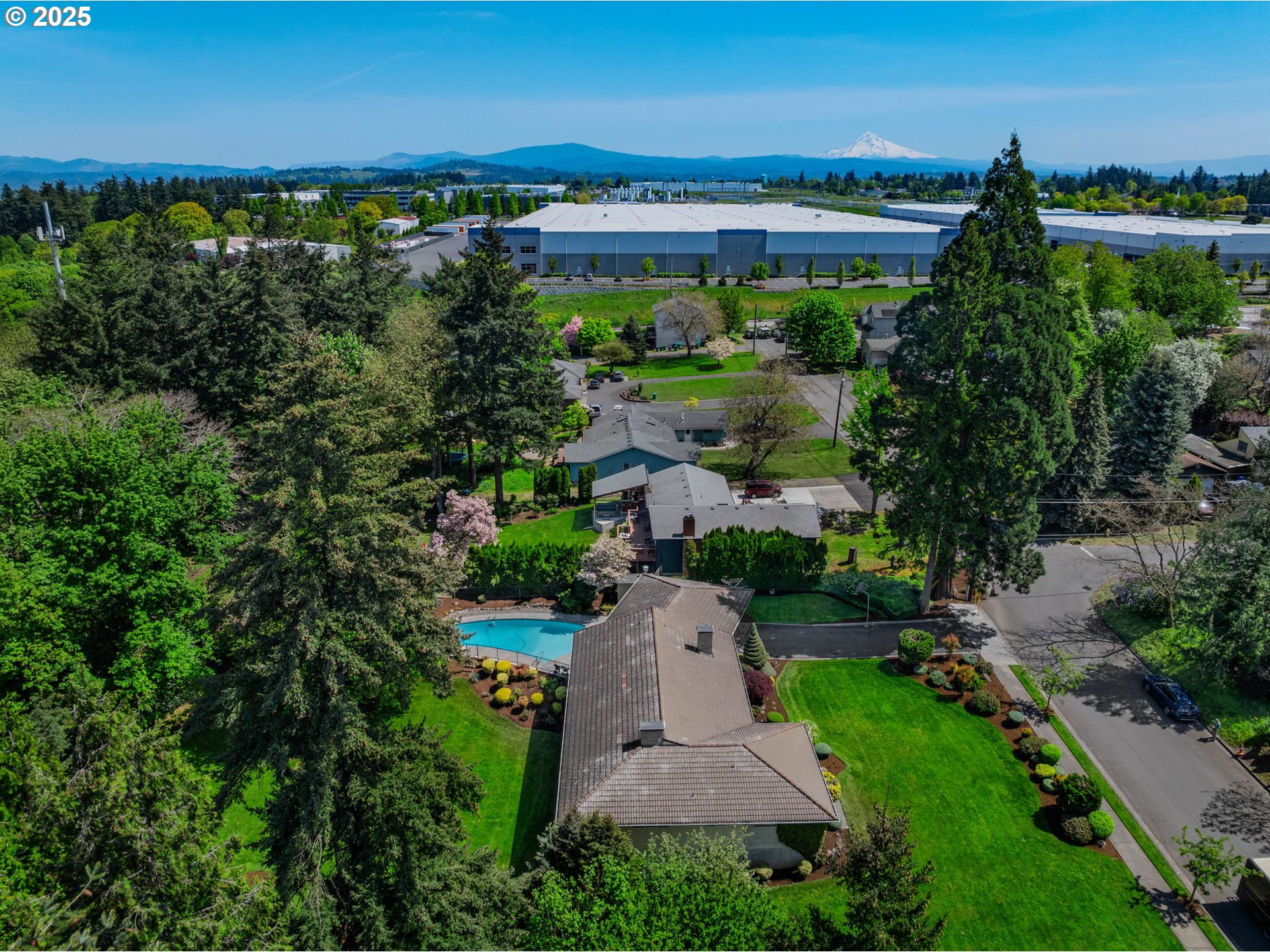 21949 Northeast Couch Street Gresham, OR 97030 - Photo 43 of 48