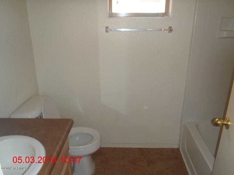 5968 South Avenida Ribero Tucson, AZ 85706 - Photo 6 of 10 Gallery Image 6